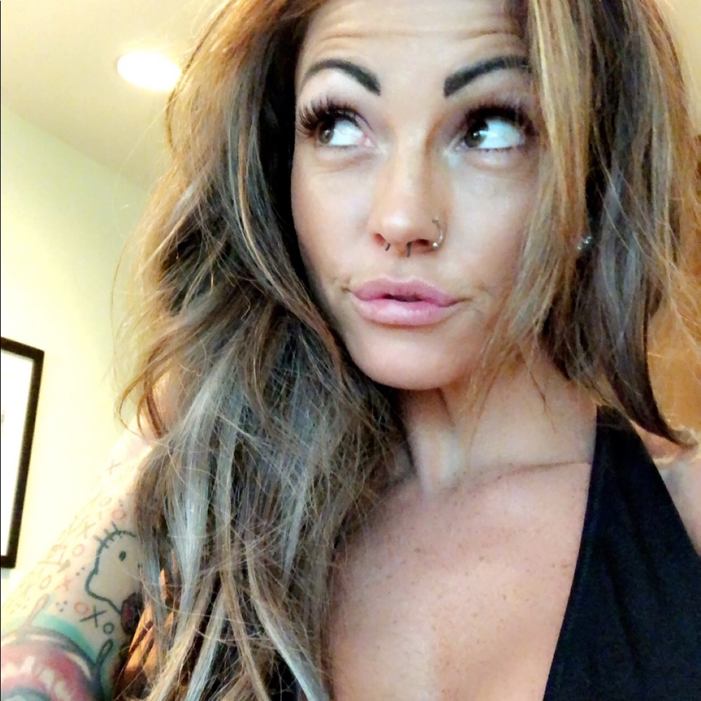 Meet your Posher, Krystal